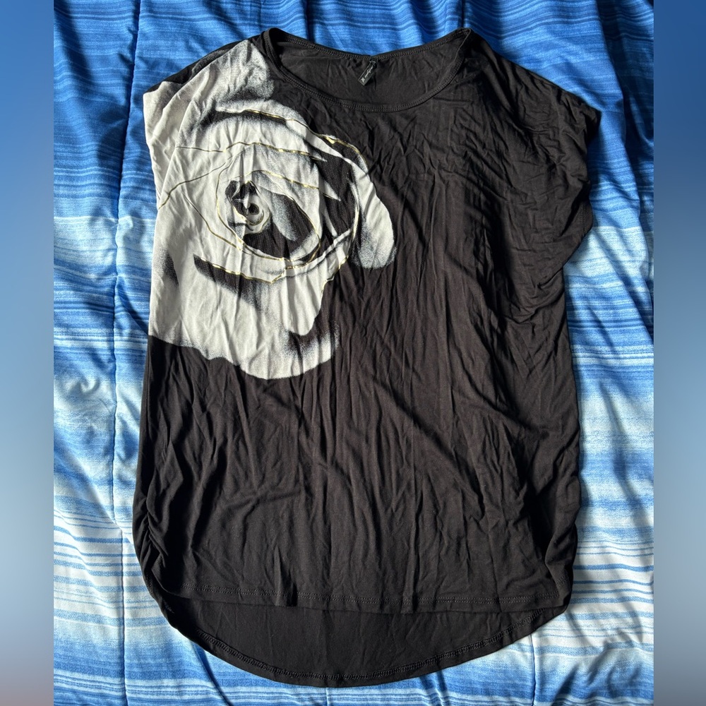 Edista Black and White Rose Print Top XL